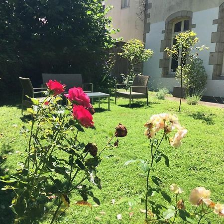 Appartement Tourisme et Affaires Quimper + parking privé, wifi, jardin Extérieur photo